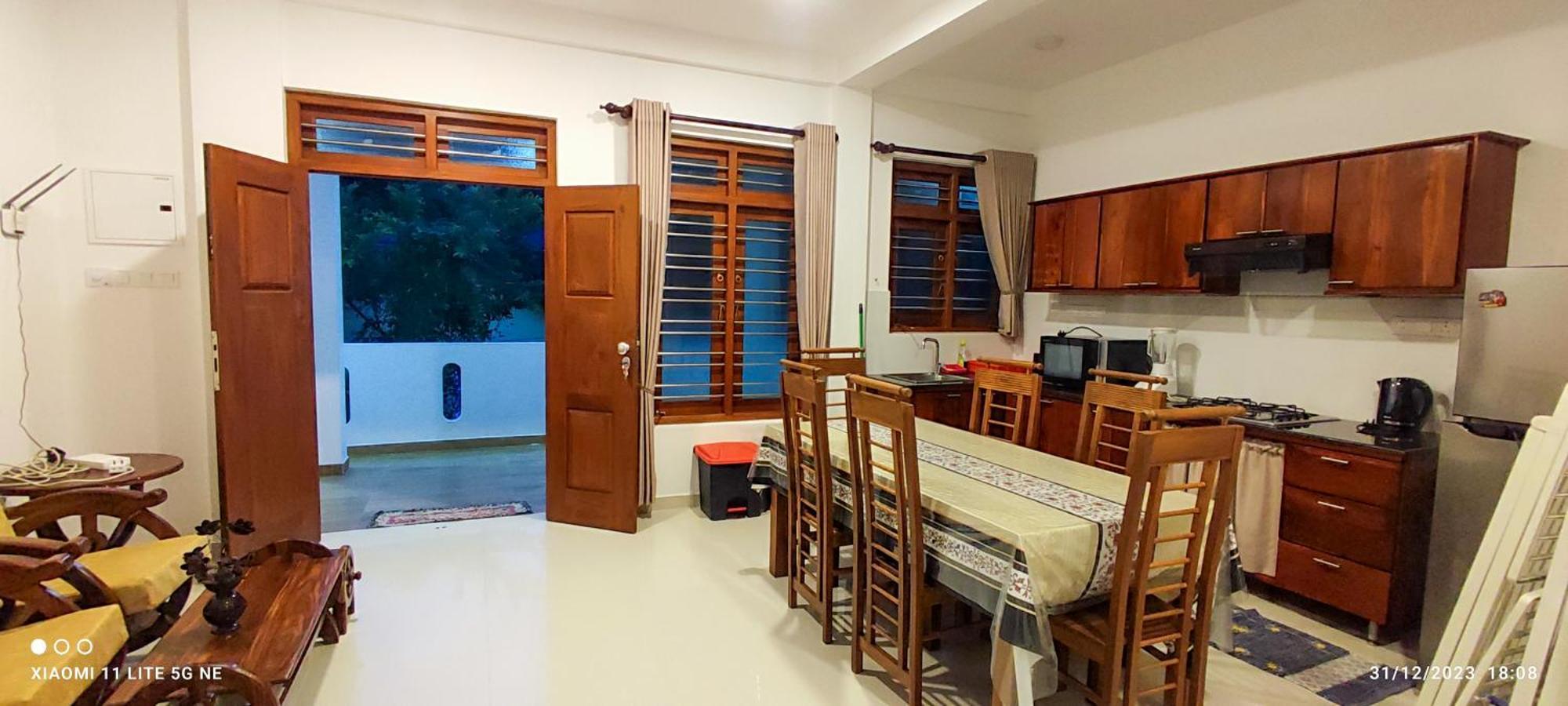 Villa Tanzanite Hikkaduwa Esterno foto