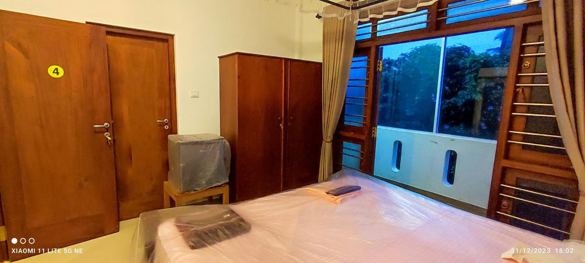 Villa Tanzanite Hikkaduwa Esterno foto