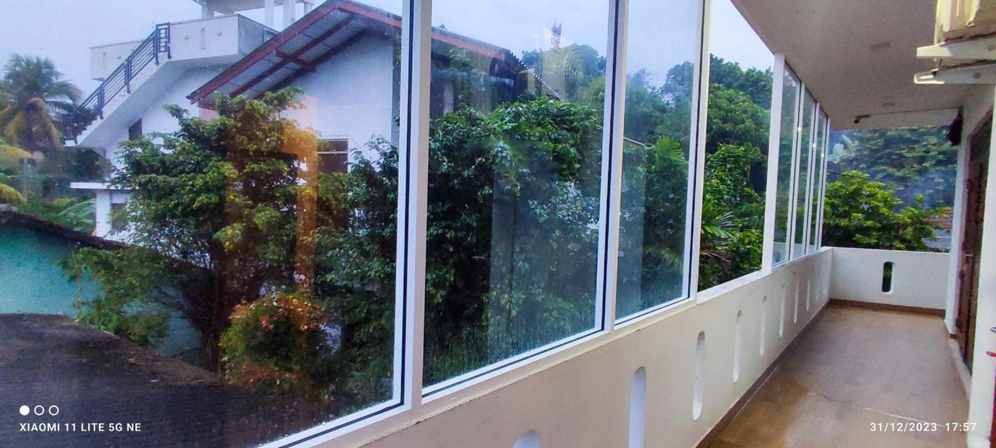 Villa Tanzanite Hikkaduwa Esterno foto