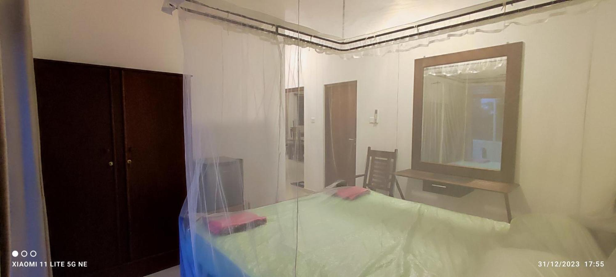 Villa Tanzanite Hikkaduwa Esterno foto