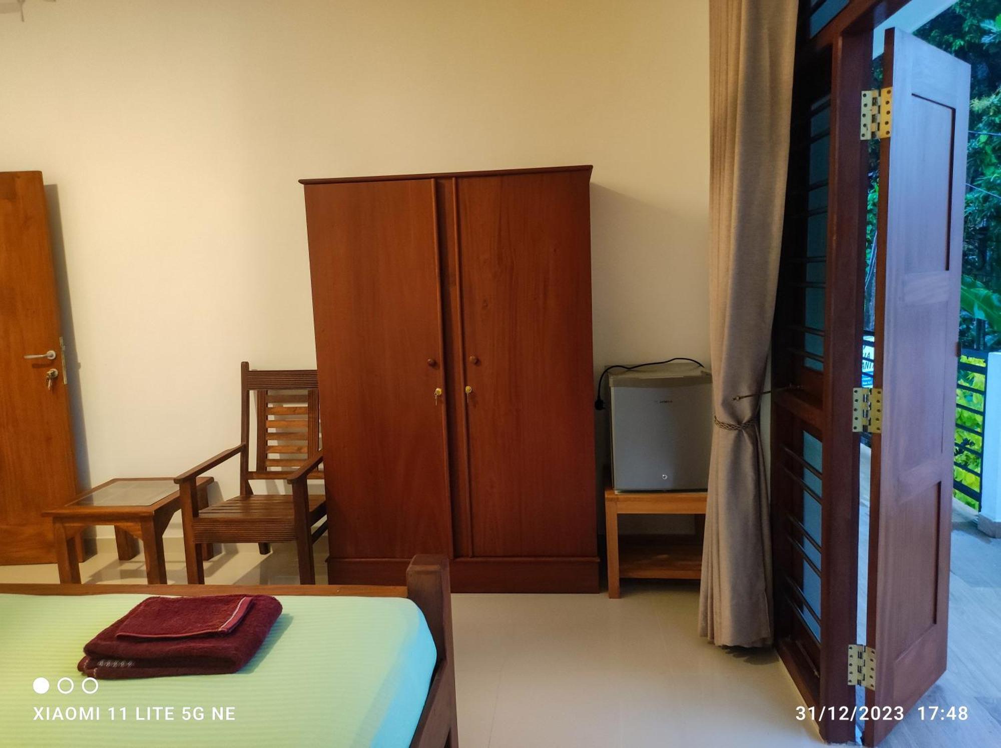 Villa Tanzanite Hikkaduwa Esterno foto